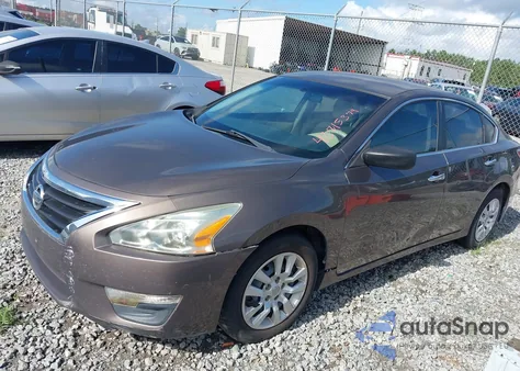 2014 Nissan Altima 2.5 S из США, поврежденный, VIN 1N4AL3AP2EN206560